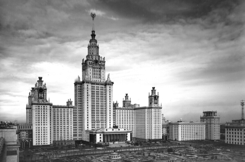 苏联时期最高学府：莫斯科国立大学是如何建造的？