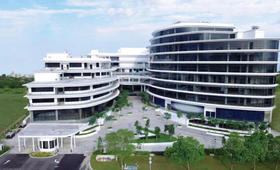 赛城大学院校图片
