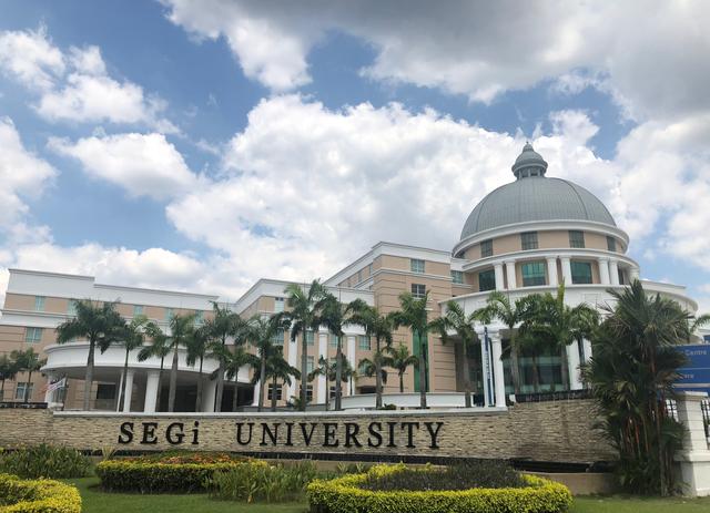 世纪大学院校图片
